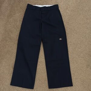 Dickies Black Cargo Pants with Sturdy Fabric